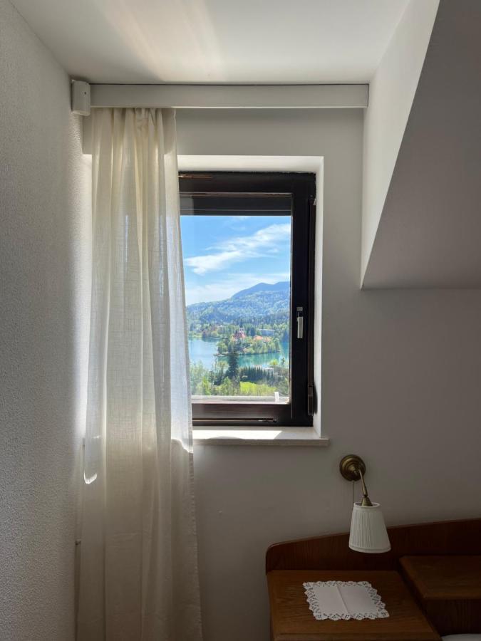 Lakeview Guesthouse & Chalet ブレッド エクステリア 写真