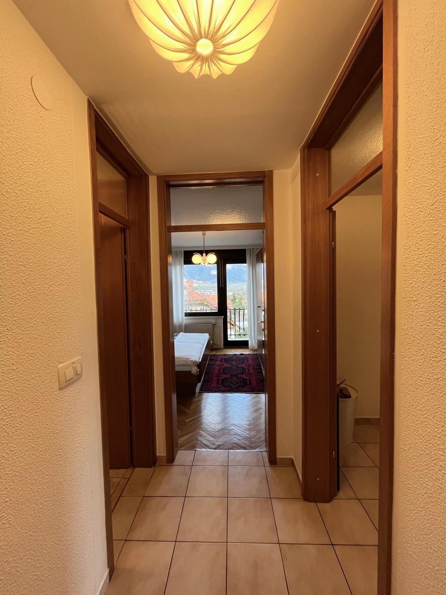 Lakeview Guesthouse & Chalet ブレッド 部屋 写真